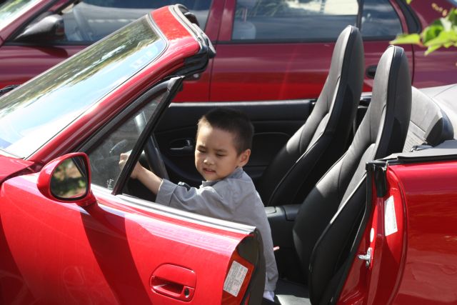 Victor learning about my Miata